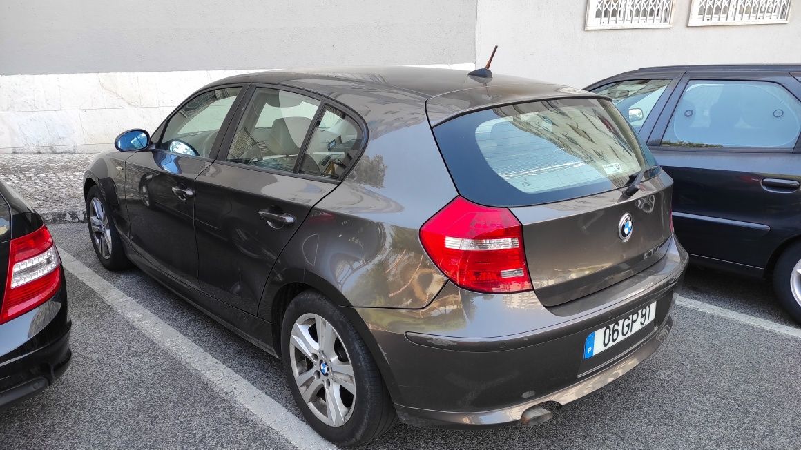BMW 118d impecável