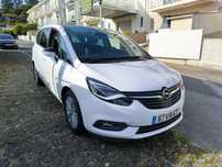 Opel Zafira Tourer 1.6 CDTi (135cv) | 7 Lugares | Teto Panorâmico | Co