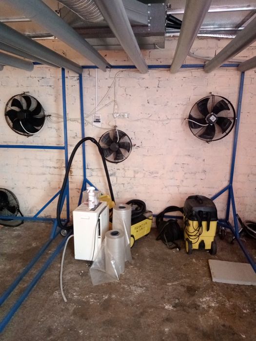 Химчистка стаціонарна: килими, м'які меблі,, автомобілі