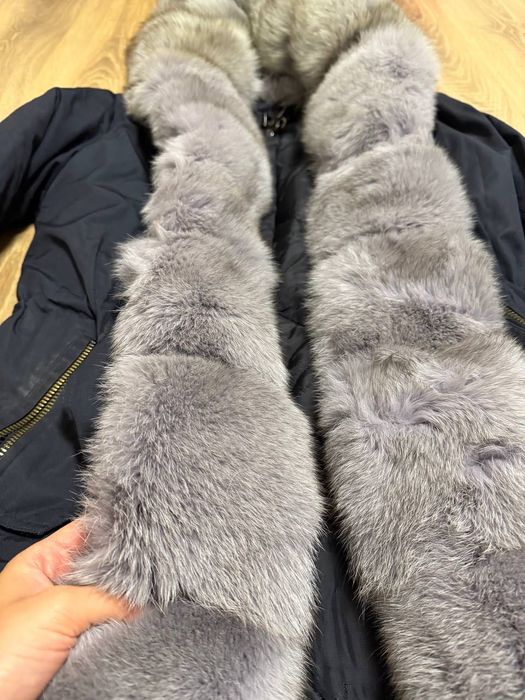 Парка жіноча з хутром блюфрост