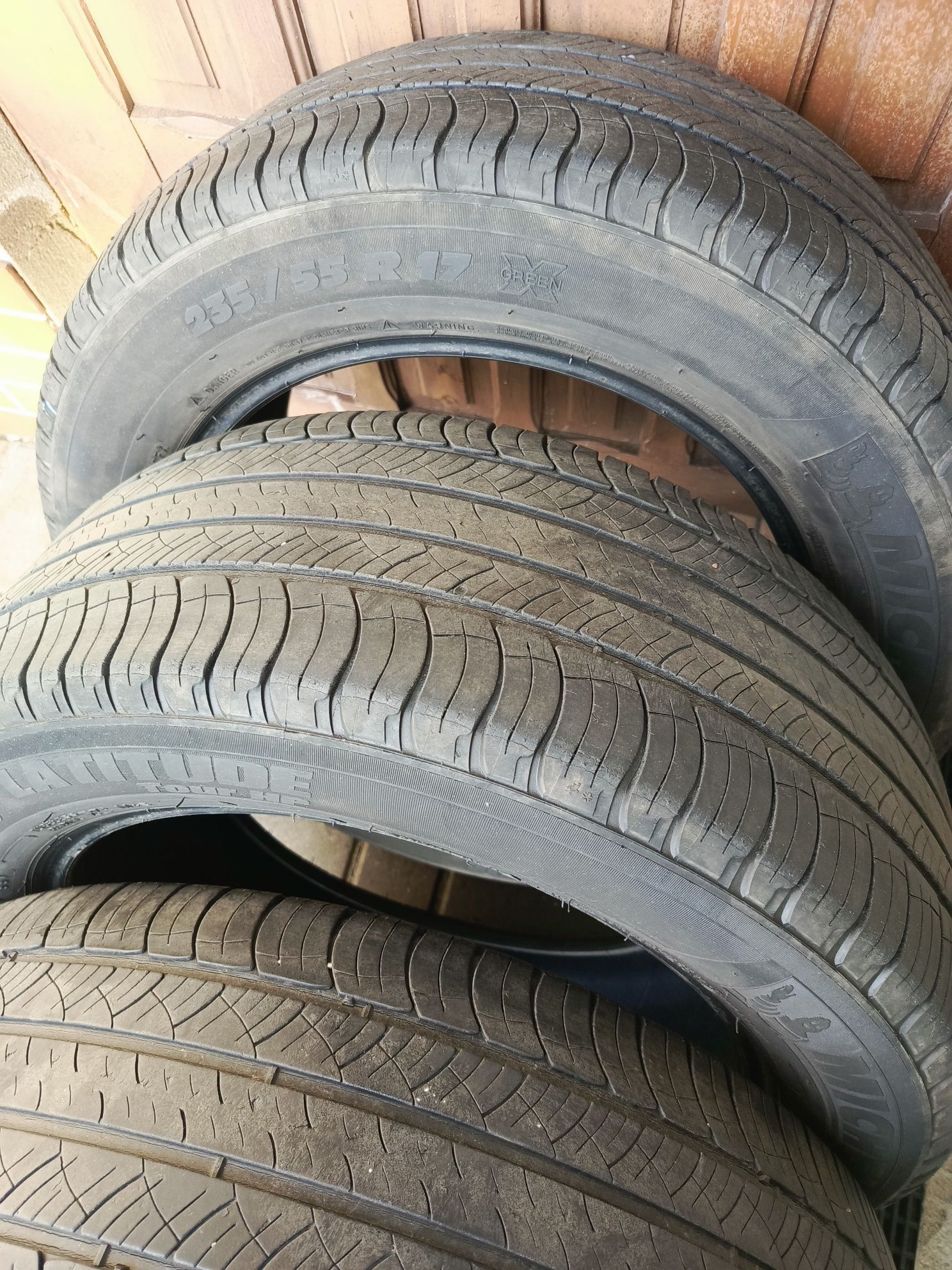 Komplet Opon Michelin Latitude Tour 235/55 R17 17cali Hp