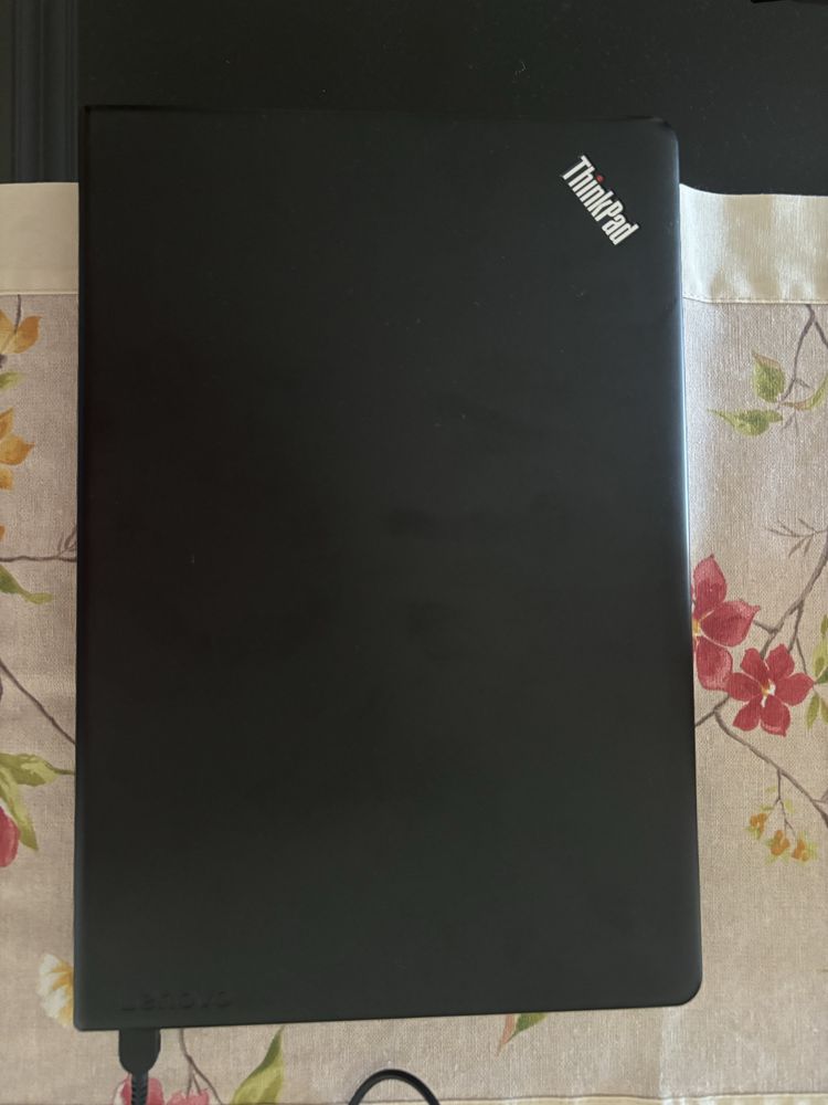 Lenovo Thinkpad E570