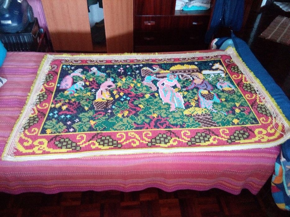 Tapete  feito a não parede