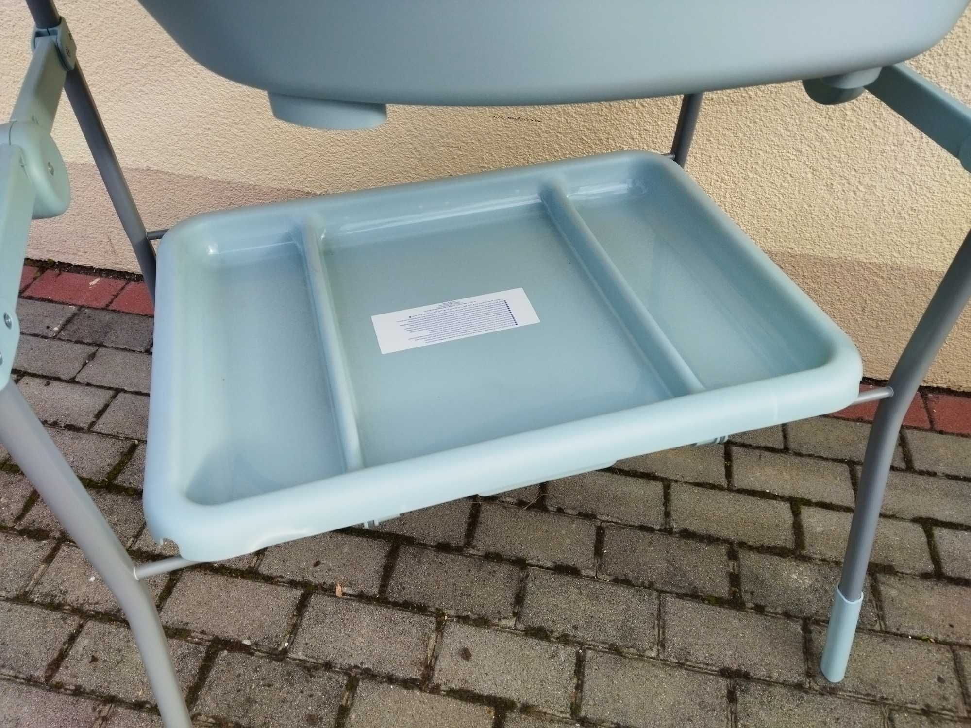 wanienka dziecięca ze stojakiem oraz przewijakiem CHICCO