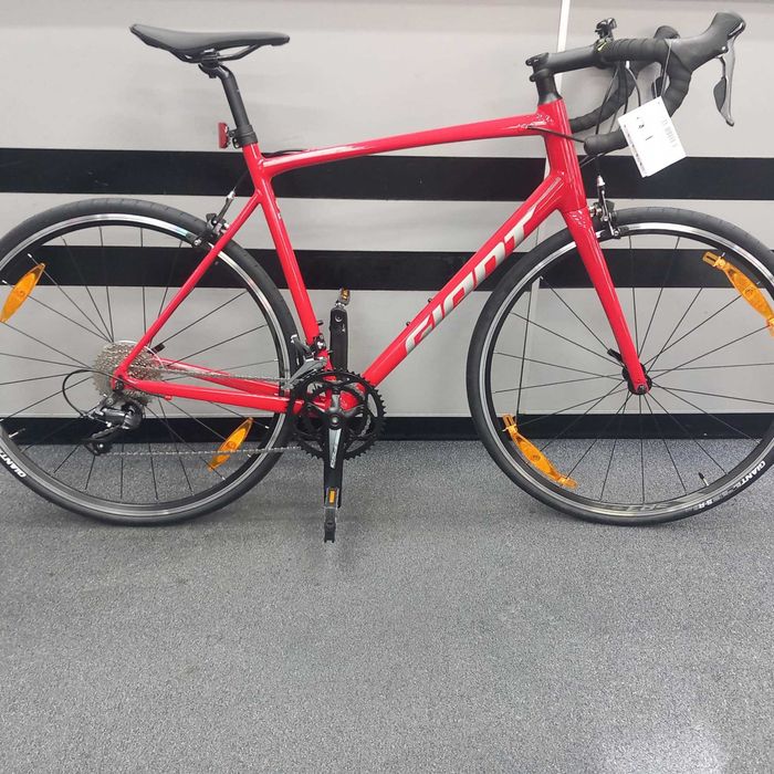 Rower Szosowy Giant Contend 2 L