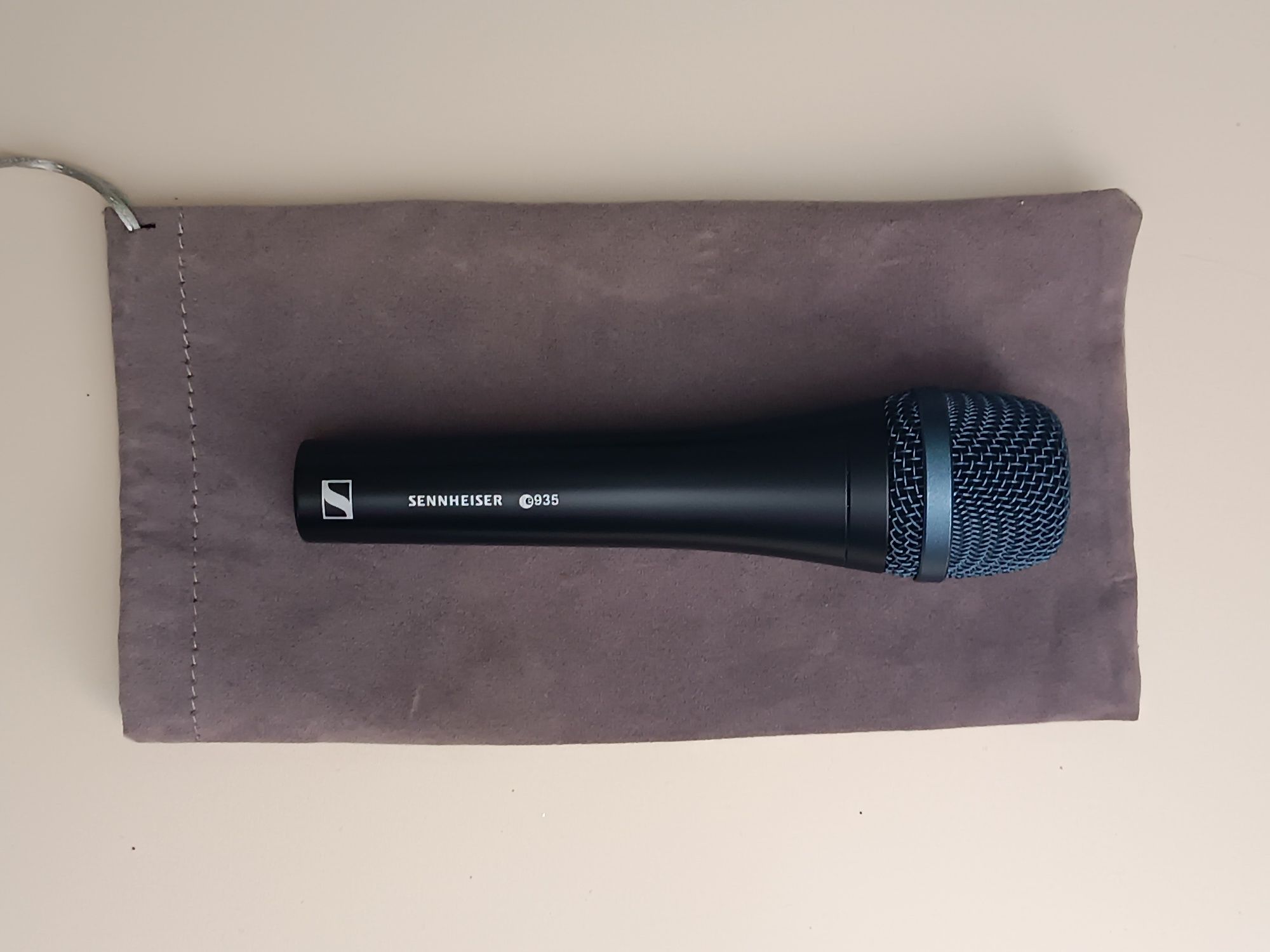 Ручний/Вокальний. Мікрофон SENNHEISER E 935