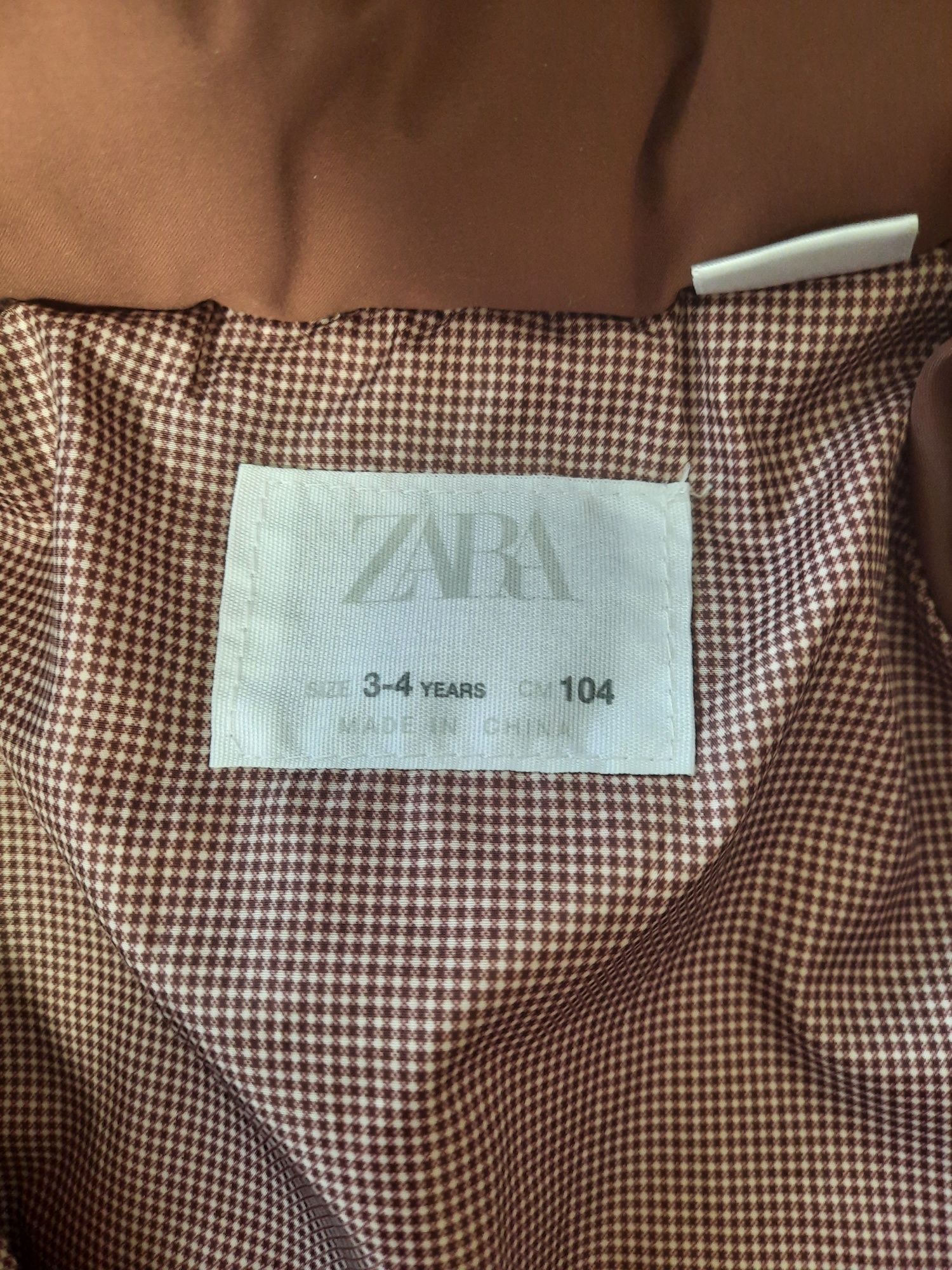 Куртка демі Zara 104