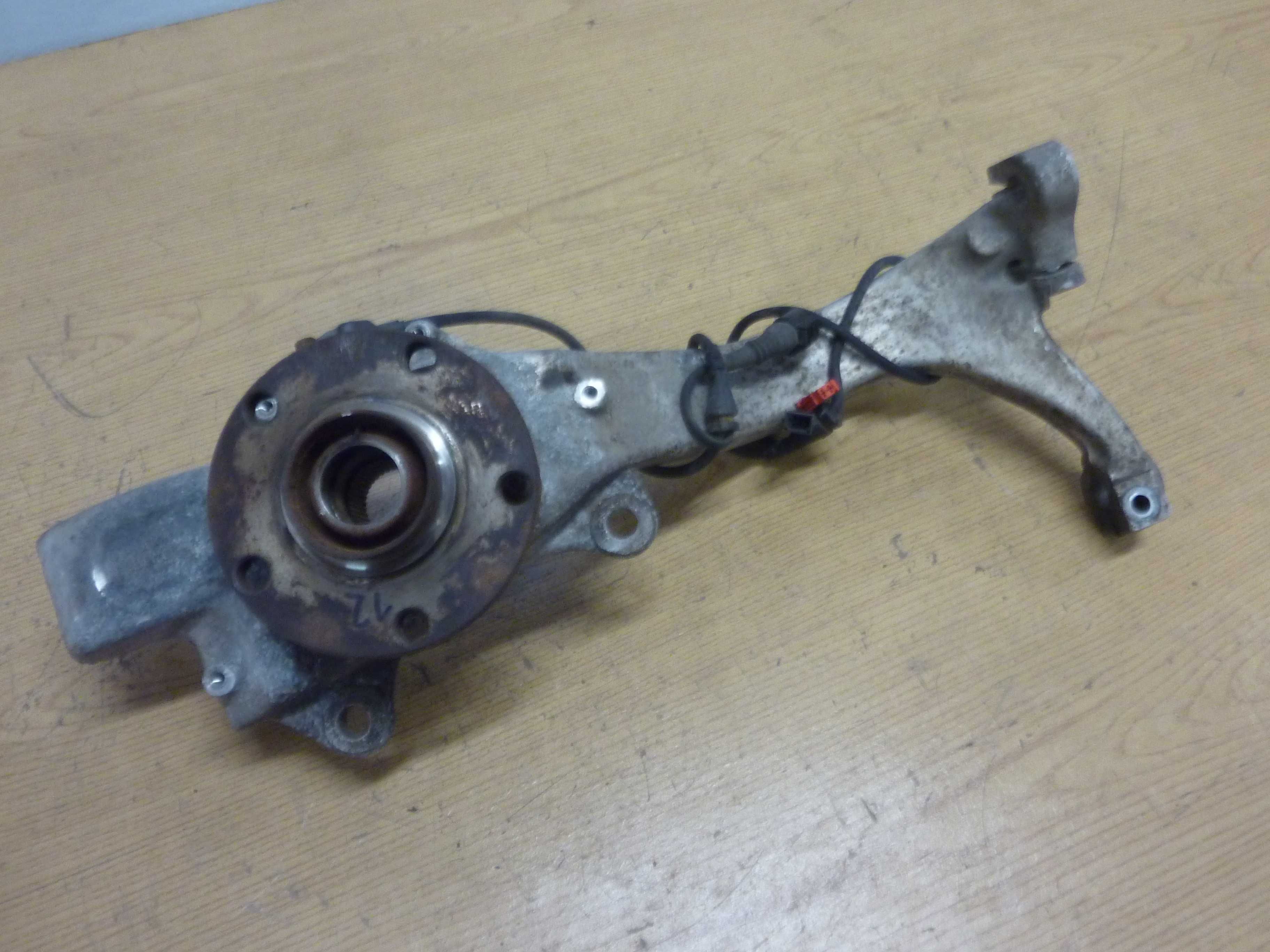AUDI A6 C5 lift ZWROTNICA LEWY PRZÓD przednia lewa 4B3257G