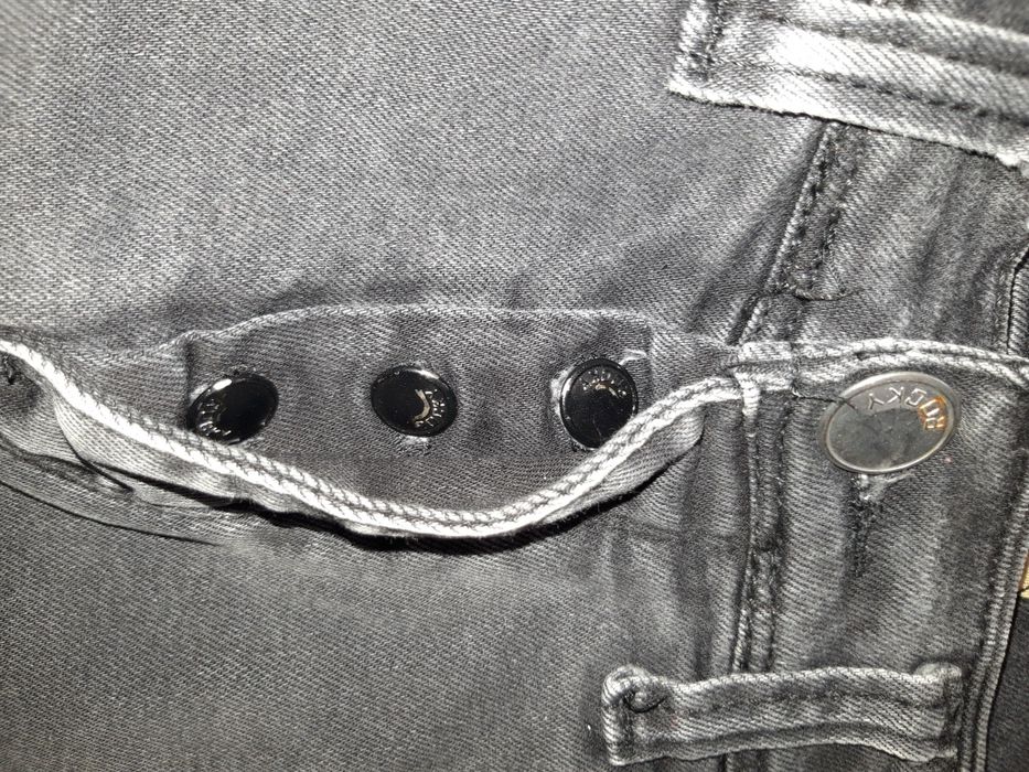 Фірмові Джинси на підлітка розмір 32