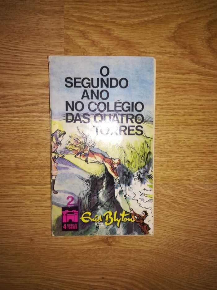 Livro antigo da Enid Blyton