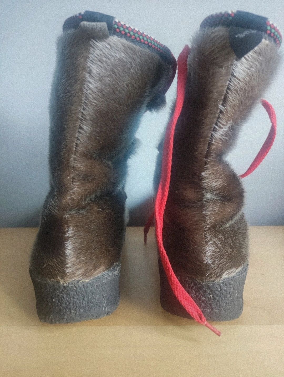 Zimowe buty islandzkie damskie 36-36,5 super ciepłe na duże mrozy