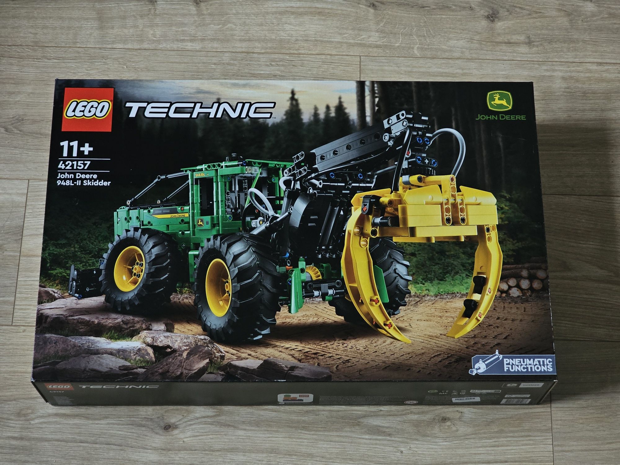 Lego Technic 42157 - Ciągnik zrywkowy John Deere 948L-II