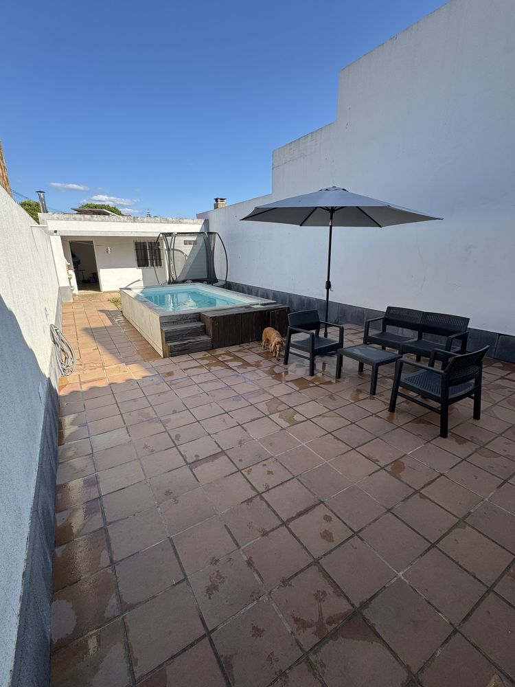 Moradia T3 centro de Almeirim