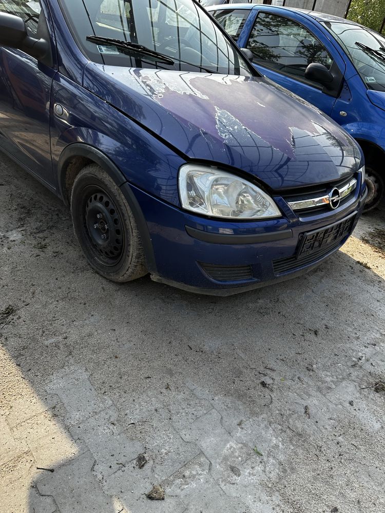 Zderzak Corsa C Z21B Opel przód