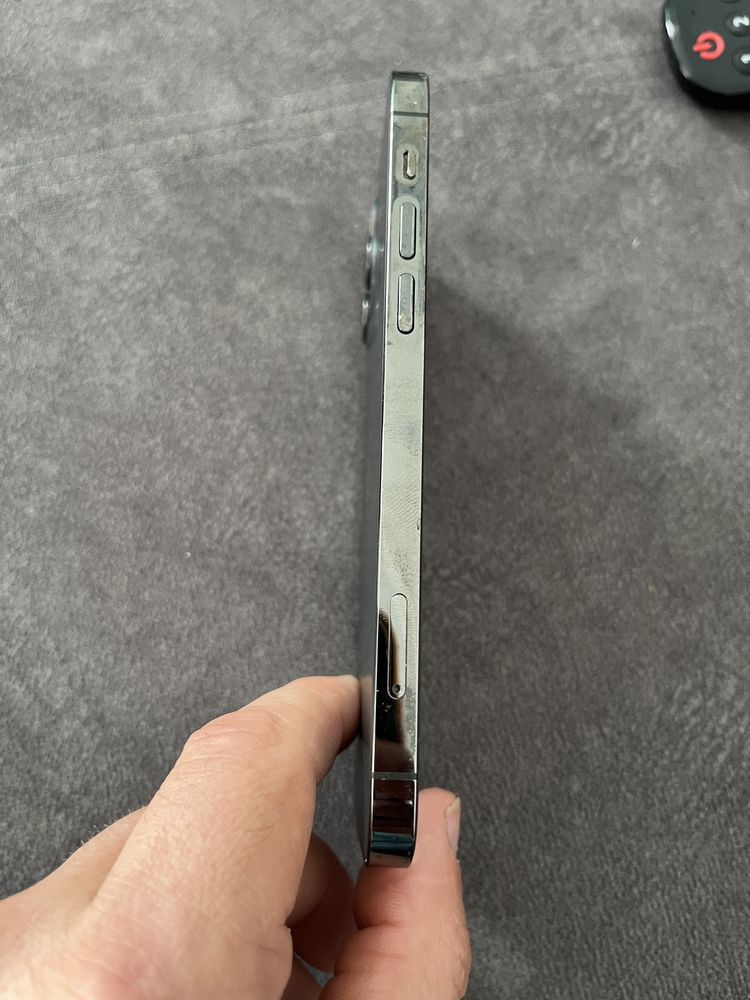iPhone 12 Pro Graphite 128gb.