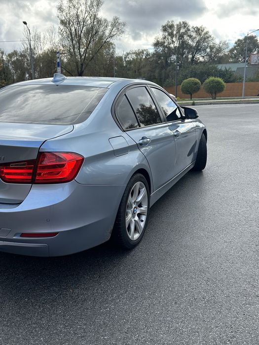 Продам бмв 328 полный привод