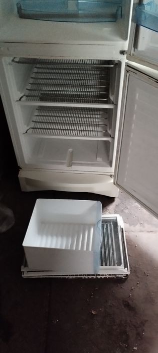 Холодильник вестфрост