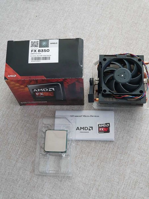 Procesor AMD FX 8350 black edition z oryginalnym chłodzeniem