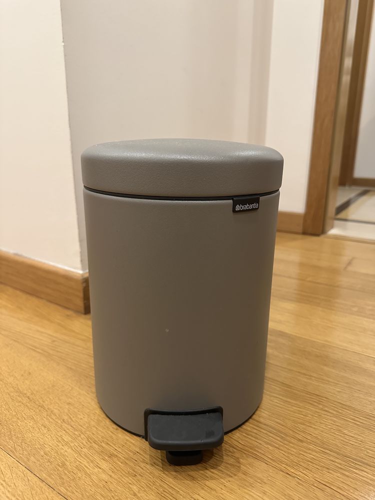 Balde do lixo brabantia 5L