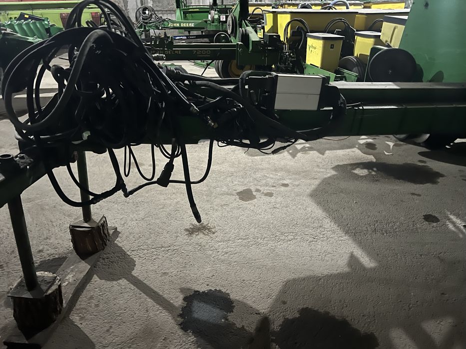 Сівалка John Deere 7200 2000р 16рядна пневматична