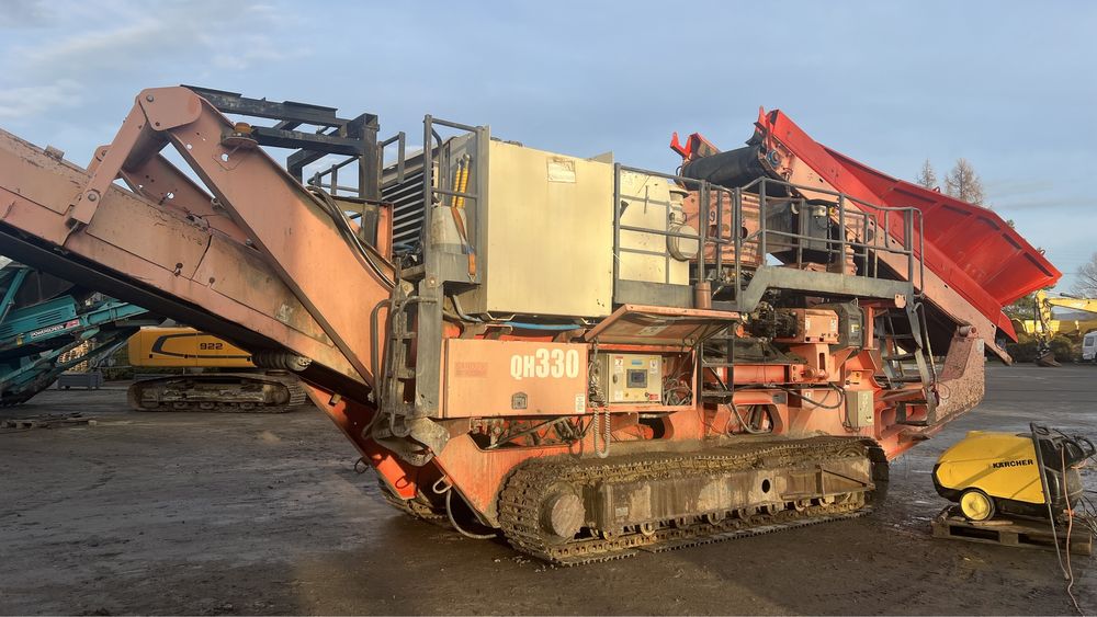 Kruszarka stożkowa Sandvik QH 330 maxtrak 1000