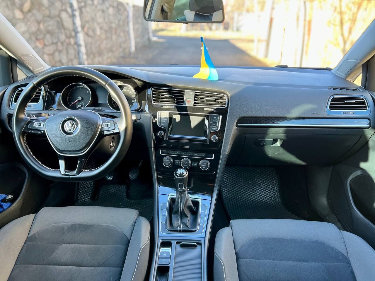 Продам Volkswagen Golf 7