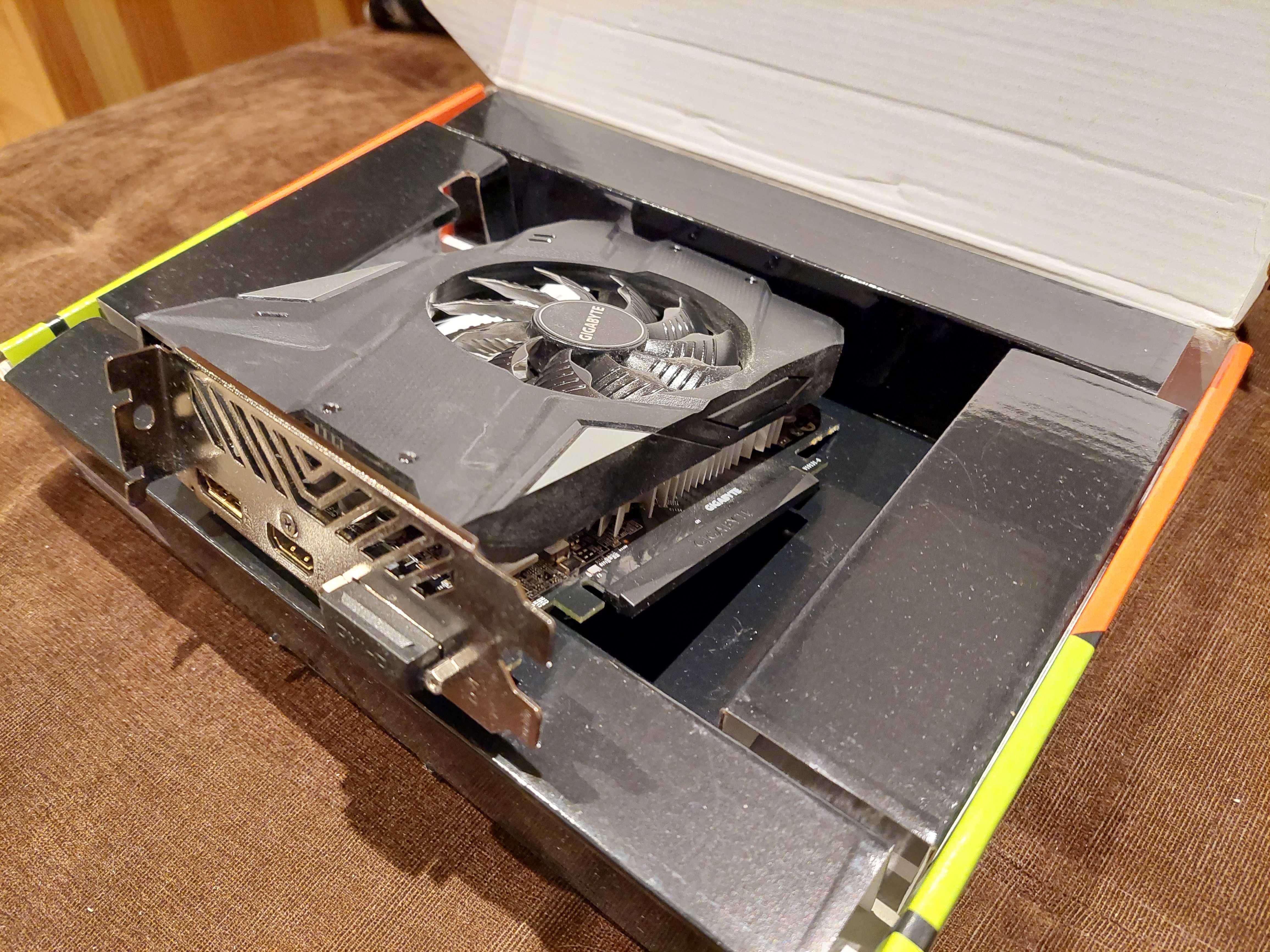 Gigabyte GeForce GTX 1650 SUPER OC 4G GDDR6