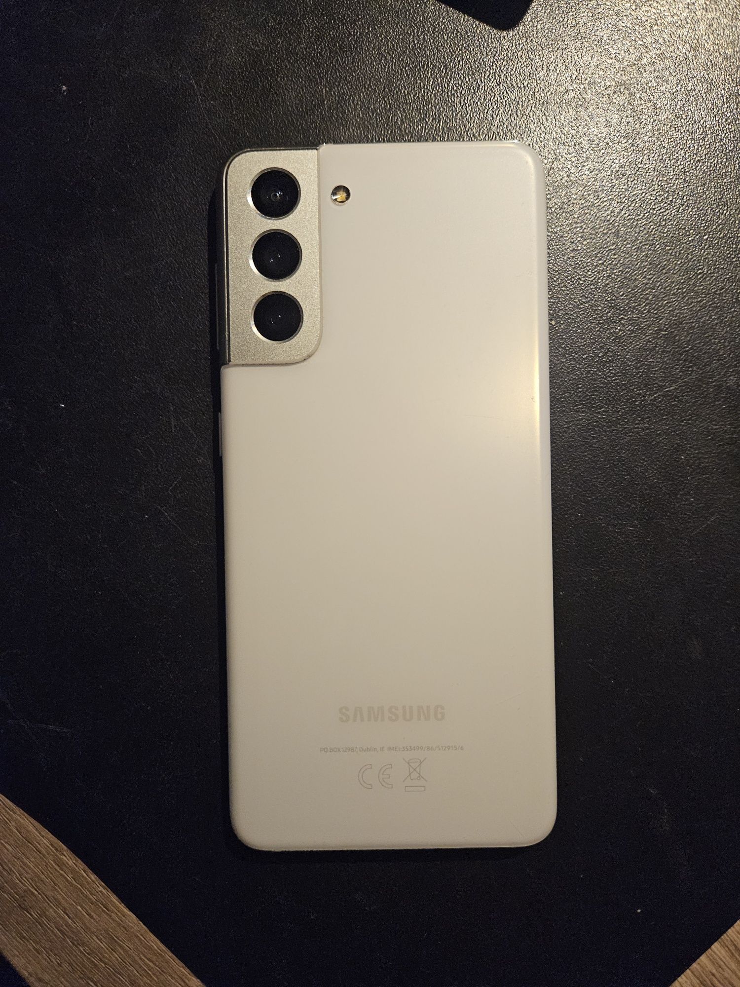 Samsung Galaxy S21 256GB używany biały