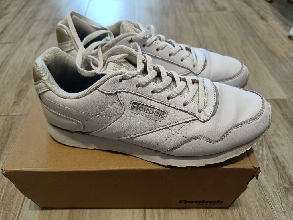 Buty Reebok białe skórzane