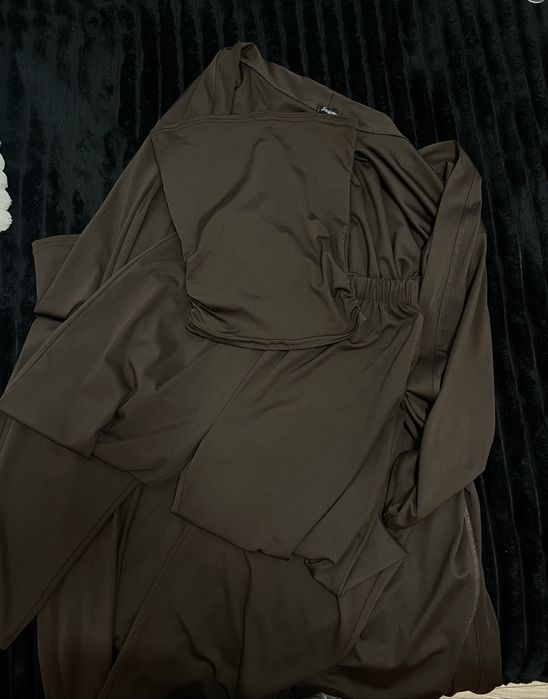 костюм трійка жіночій