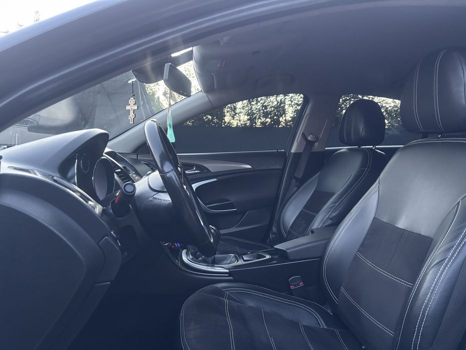 Opel Insignia 2.0 CDTI Рідна фарба
