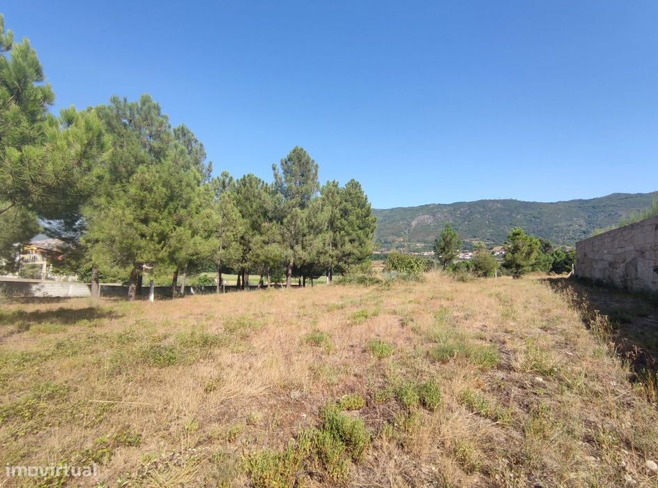 Terreno para construção a 4kms do centro da cidade de Chaves
