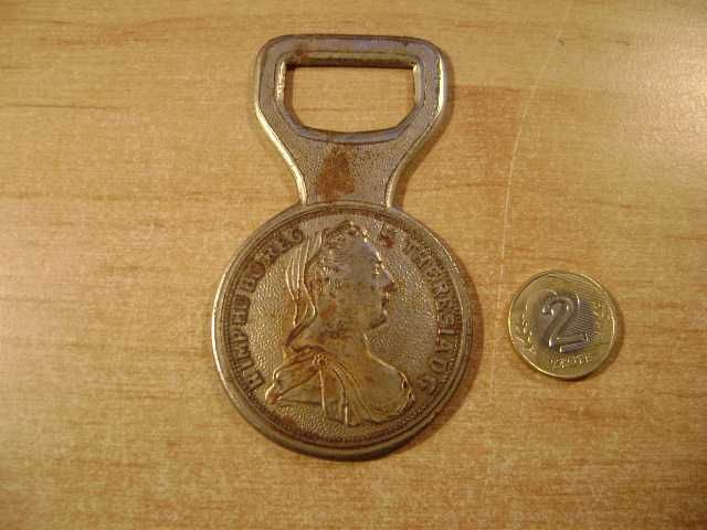 Starocie z PRL Birofilistyka Otwieracz do kapsli niemiecki do kolekcji