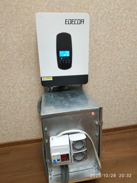 Зарядна станція, резервне 2,7 - 4кВт, ДБЖ LiFePO4 інвертор