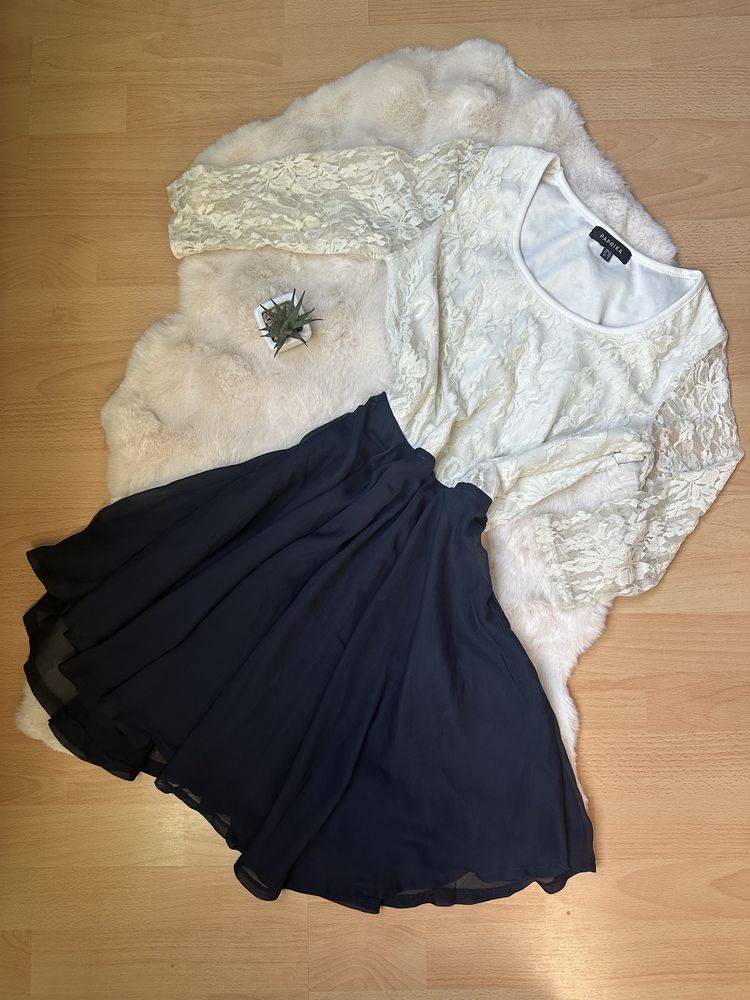 Elegancka sukienka z koronką M 38
