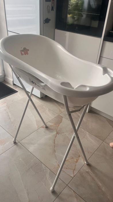 Wanienka ze stelażem