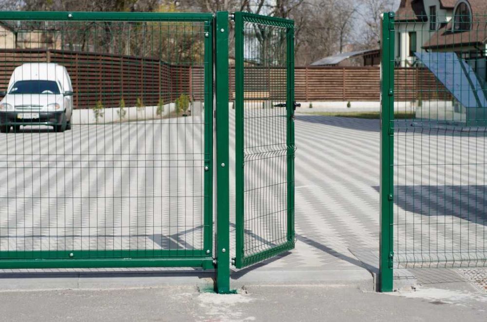 Ворота відкатні та створки за розмірами. Паркан метал з 3D сітки,