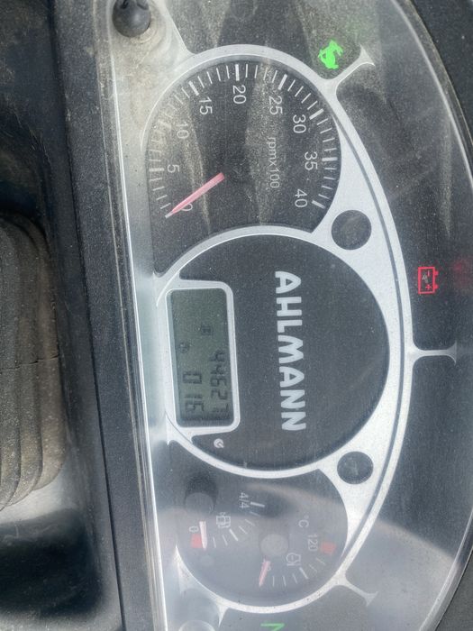 Ahlmann AX700 świeżo spr zFrancji 4tyś MG 2011r