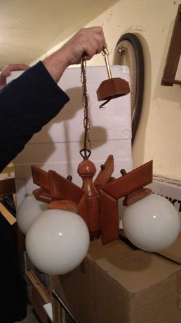 Żyrandol /lampa z elementami drewna i metalu