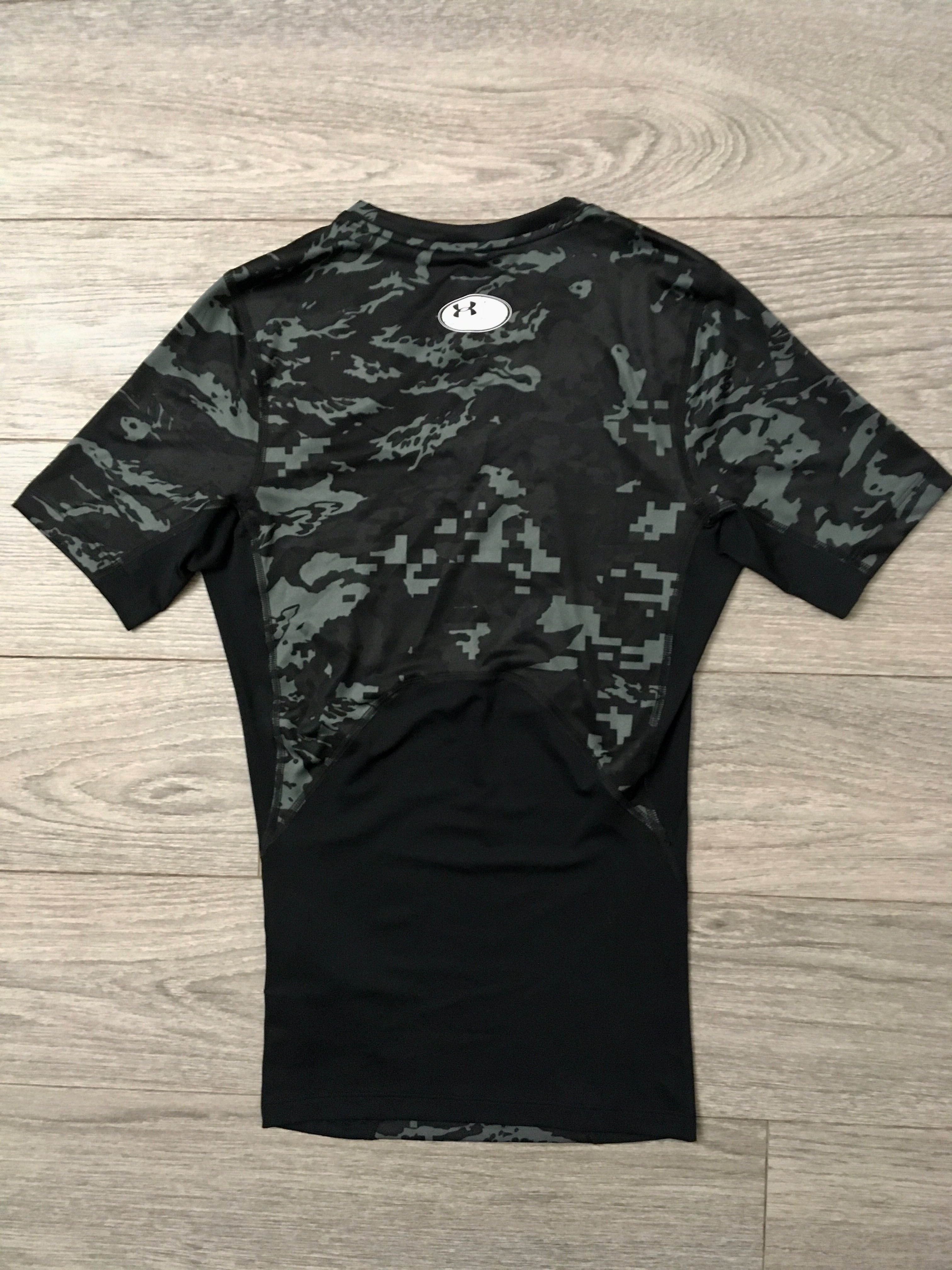 Футболка Under Armour HG Armour Camo Comp Ss