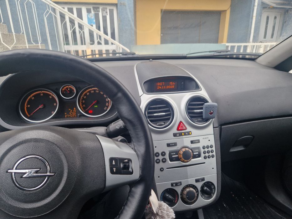 Opel Corsa 1.3 Cdti Black Edition 90 cvs 2008