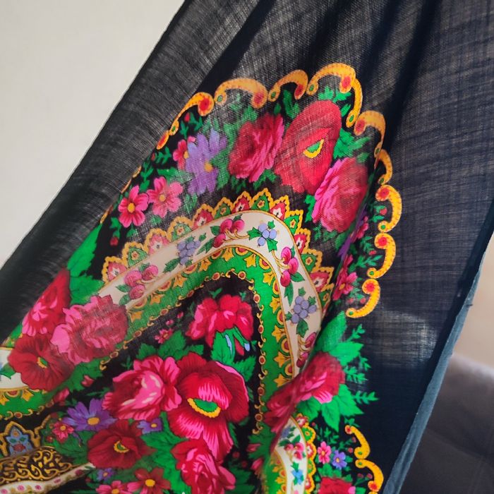 Большой женский платок