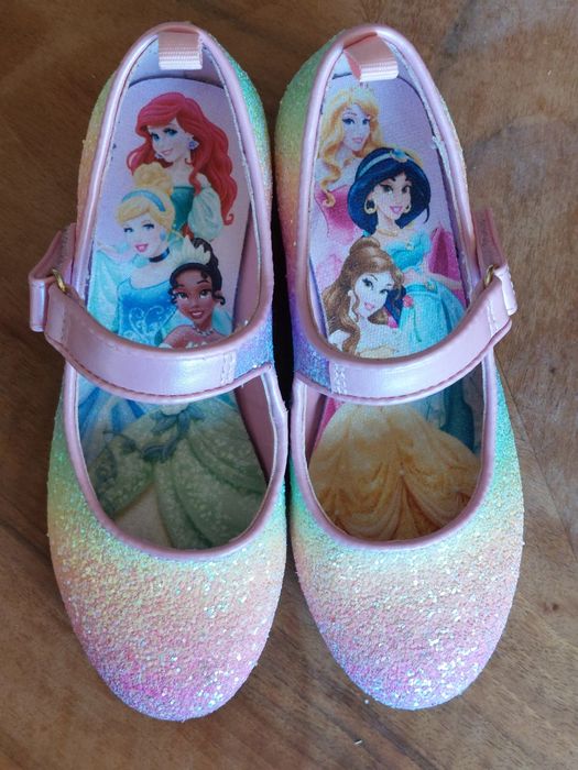 Sapatos salto alto Princesas  Disney H&M