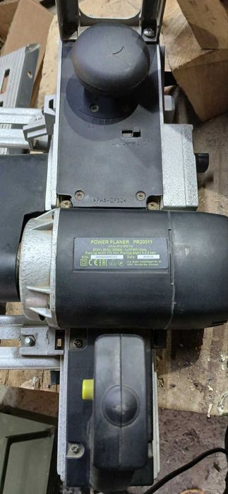 Рубанок Титан PR20011