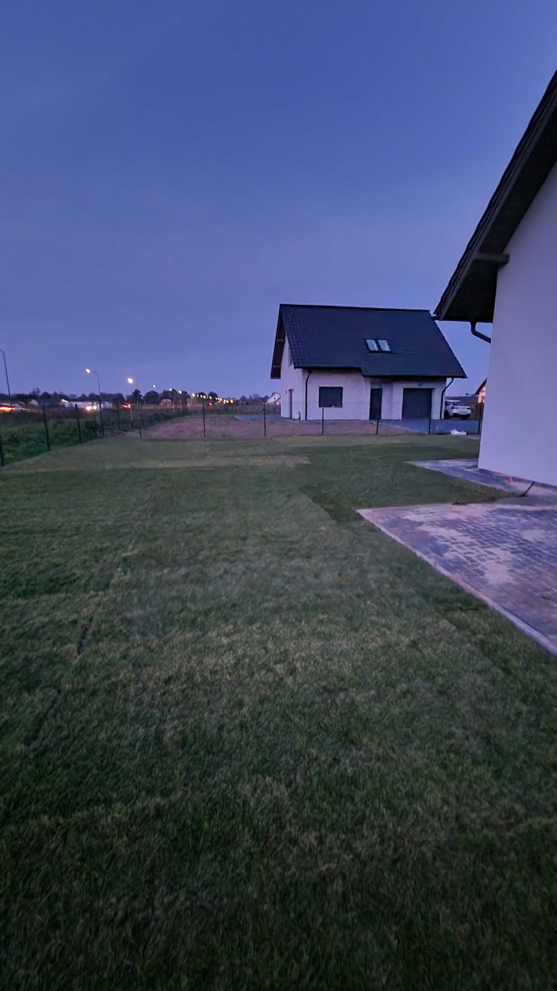 Nawodnienie, zakładanie trawnika z siewu oraz z rolki