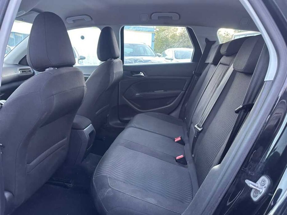 Peugeot 308 SW II 1.6 BlueHDi 120 cv de 2015