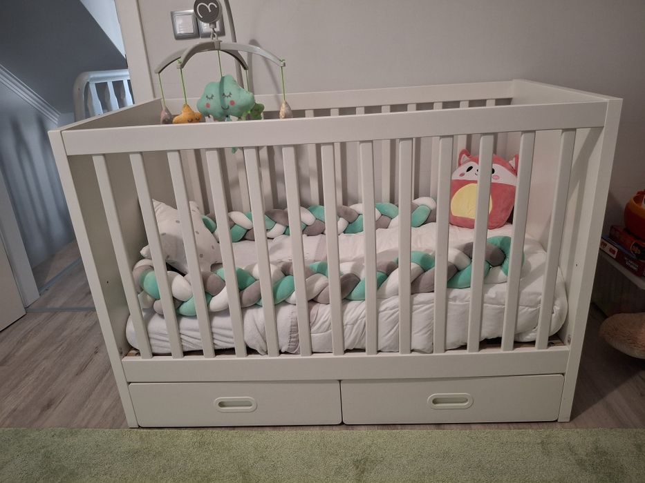 Berço bebé com colchão