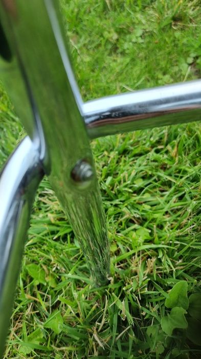 Krzesła Tulipan Barowe