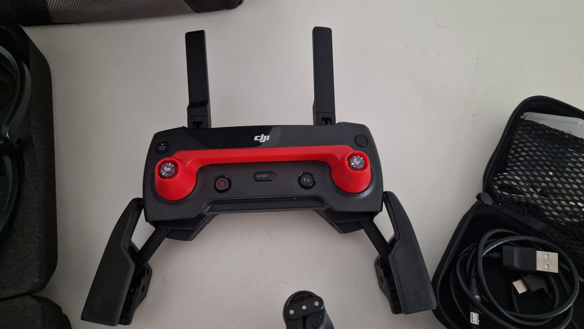Conjunto drone dji spark combo + extras