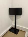 Tv LG 27” com suporte de pe